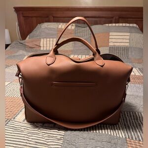 Mina Baie Vegan Emmy Full